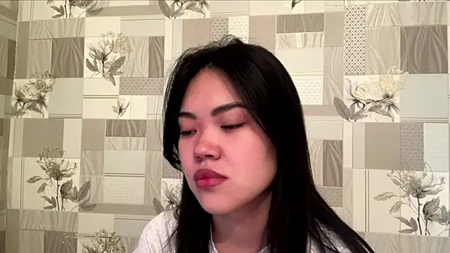Snapshot of MIMIMary chatting on October 11, 4:12 am MIMIMary online show from October 11, 4:12 am