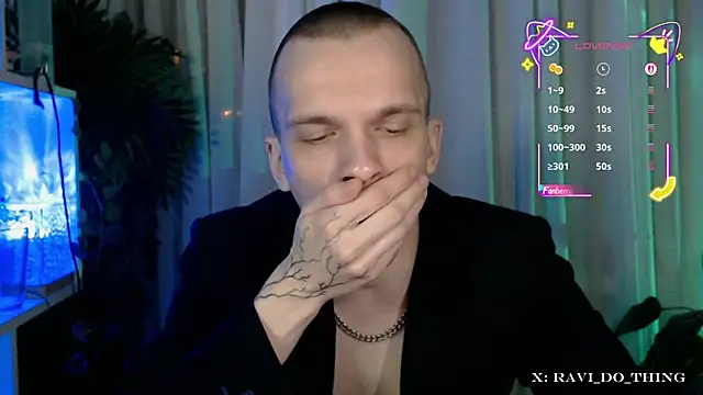 frozen boy online show from November 17, 5:19 pm