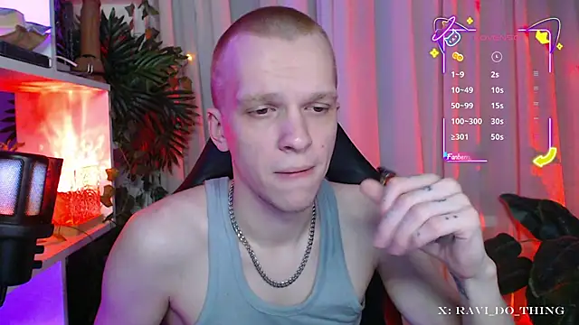 frozen boy online show from November 22, 6:07 pm