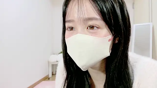 Snapshot of Anne_Anne_chan chatting on December 2, 4:40 am Anne Anne chan online show from December 2, 4:40 am