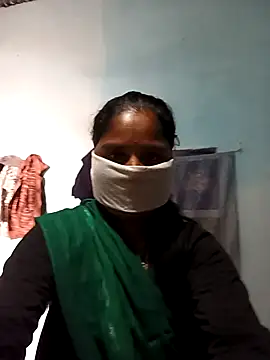 Sheema tyagi online show from December 5, 9:18 am