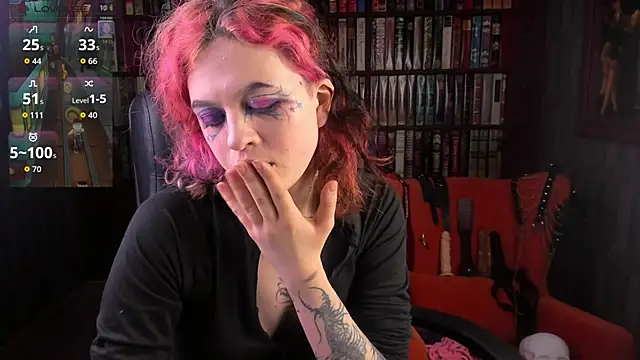 NoelleGothicShadow online show from November 12, 10:52 pm