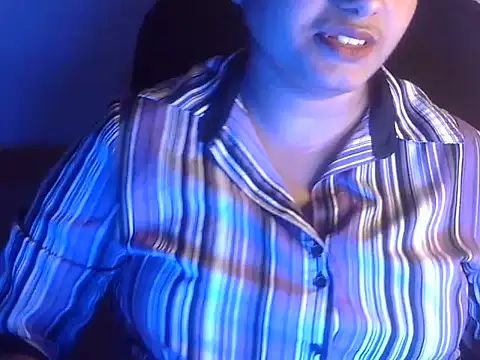 Aanya Hazel online show from September 20, 3:02 pm