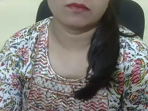 Aanya Hazel online show from December 2, 6:47 pm