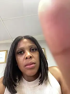 031bubbles online show from December 15, 8:07 am