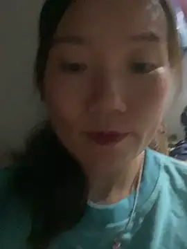 Pyy07 online show from December 3, 1:31 pm