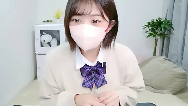 Snapshot of Hinata_Sun chatting on September 13, 8:58 am Hinata Sun online show from September 13, 8:58 am