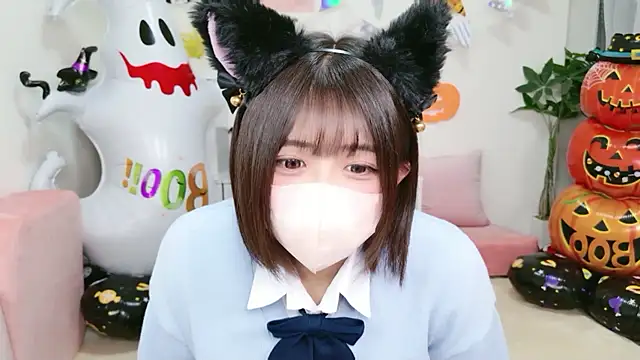 Hinata Sun online show from October 27, 10:30 am