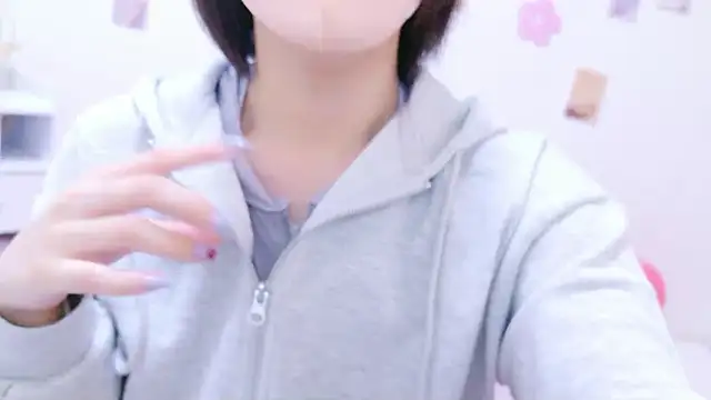 Hinata Sun online show from April 14, 4:07 am