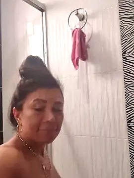 mia mancinii online show from April 4, 6:27 pm