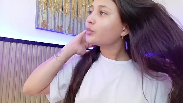 Laly Cherry  online show from December 16, 12:32 pm