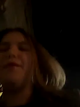 IssadoraaPink online show from September 23, 6:11 pm