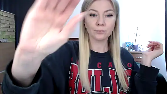 ParadiseAlina online show from March 29, 4:07 pm