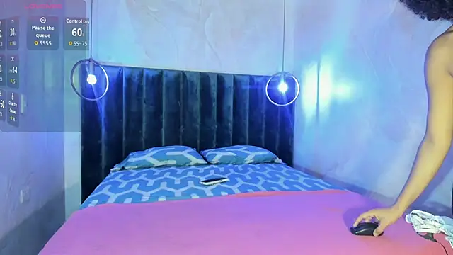 SheyLopez online show from February 12, 3:01 am