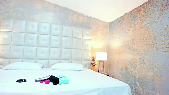 SheyLopez online show from March 29, 3:06 am