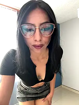 Clawd hot online show from October 3, 1:19 pm