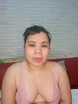 hotlyn45 online show from March 12, 4:46 pm