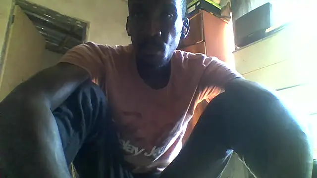 longdickson12345 online show from April 1, 7:20 am