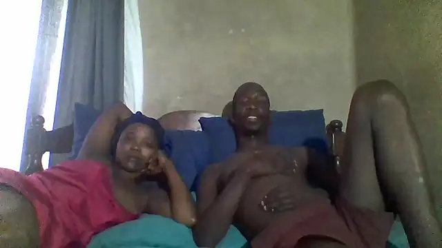 longdickson12345 online show from April 21, 10:21 am