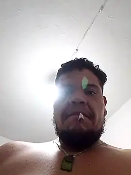 Snapshot of Maniakone chatting on September 9, 3:39 am Maniakone online show from September 9, 3:39 am