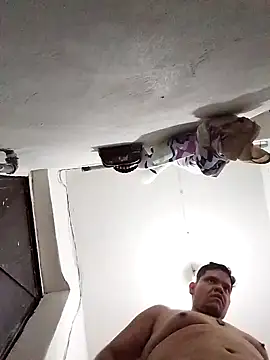 Snapshot of Maniakone chatting on September 19, 4:25 am Maniakone online show from September 19, 4:25 am