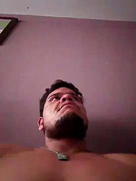 Snapshot of Maniakone chatting on October 19, 2:18 pm Maniakone online show from October 19, 2:18 pm