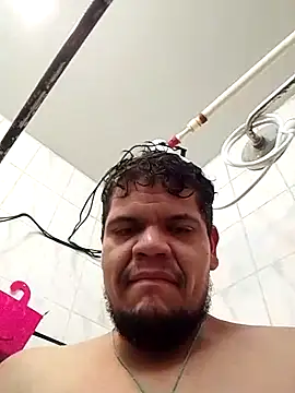 Snapshot of Maniakone chatting on October 25, 8:14 pm Maniakone online show from October 25, 8:14 pm