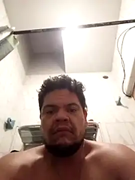 Snapshot of Maniakone chatting on October 29, 12:29 pm Maniakone online show from October 29, 12:29 pm