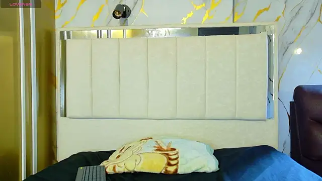 Kristall 06 online show from March 7, 4:20 am