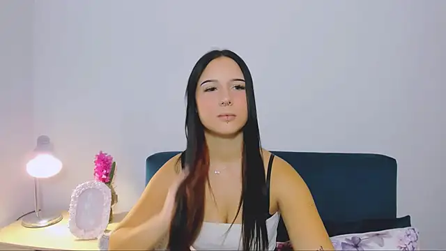 TaliaAdorable online show from November 19, 5:57 pm