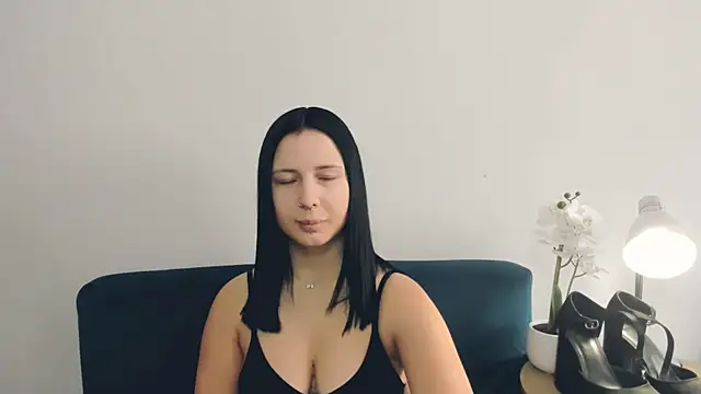 TaliaAdorable online show from March 18, 8:50 am