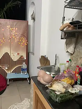 Snapshot of anhkiet_huang chatting on January 18, 12:09 pm anhkiet huang online show from January 18, 12:09 pm