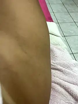 Katianesantos online show from January 13, 8:25 pm