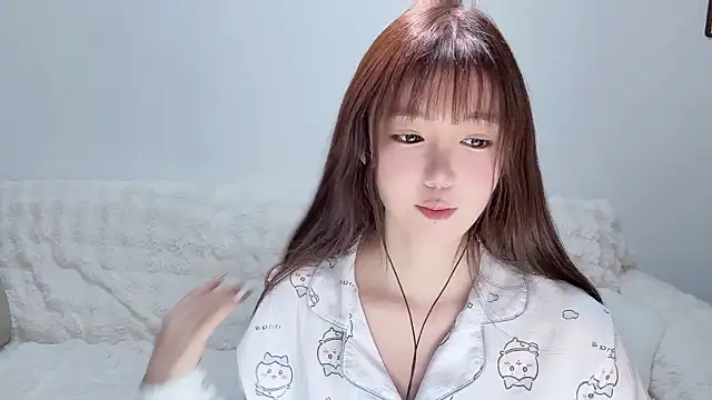 Xiao-runbao online show from November 19, 3:12 pm