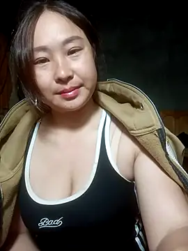 suki-lady online show from December 16, 9:47 am