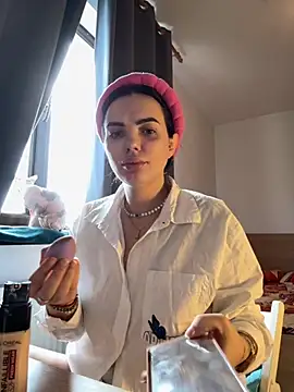 -RAHELA- online show from October 14, 7:42 am