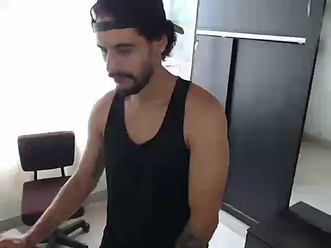 Snapshot of mochakkdj chatting on December 21, 2:46 pm mochakkdj online show from December 21, 2:46 pm