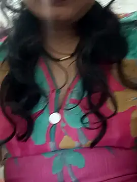 Snapshot of monu_bhabi chatting on February 7, 4:33 pm monu bhabi online show from February 7, 4:33 pm