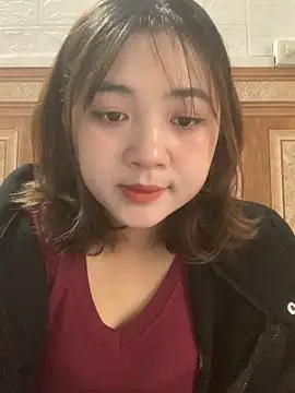 Snapshot of Lonnina chatting on October 14, 2:12 am Lonnina online show from October 14, 2:12 am