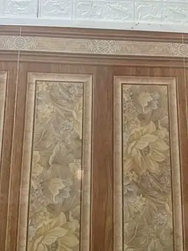 Snapshot of Lonnina chatting on October 15, 5:18 am Lonnina online show from October 15, 5:18 am