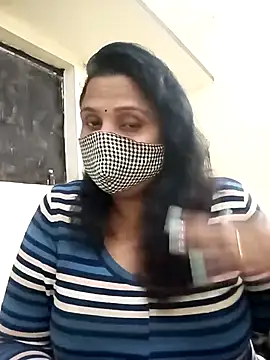 Shikha-mehra7 online show from November 3, 2:29 pm