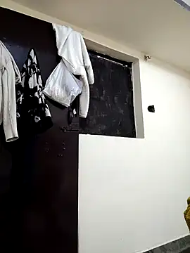 Shikha-mehra7 online show from February 6, 8:29 am