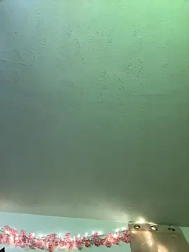 Snapshot of LunaNova999 chatting on September 23, 4:15 am LunaNova999 online show from September 23, 4:15 am