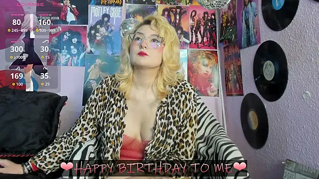 Avril Maria online show from September 18, 5:59 pm