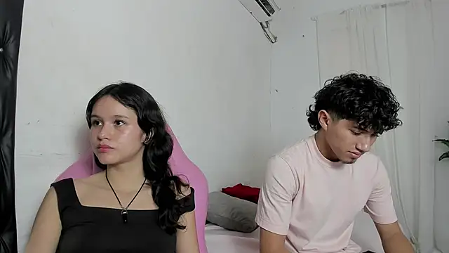 Laura and Kevin online show from January 8, 8:33 pm