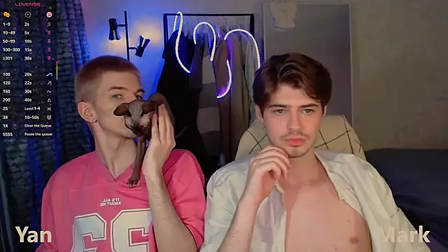 itsyanbb online show from December 14, 4:51 am