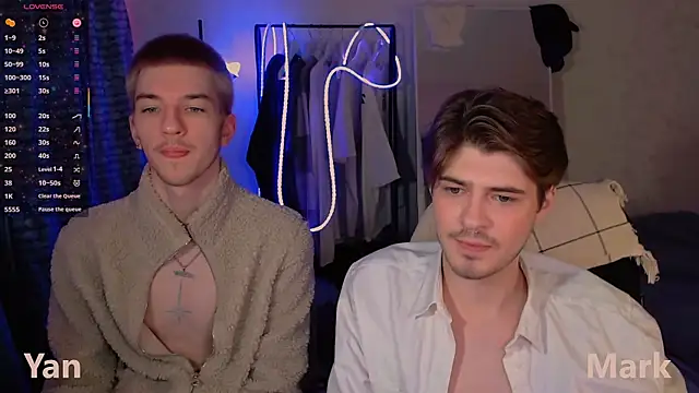 itsyanbb online show from December 15, 4:50 am