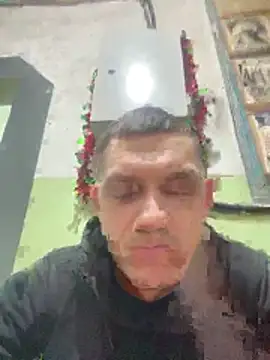 Snapshot of BogdanNegoda chatting on February 3, 7:02 am BogdanNegoda online show from February 3, 7:02 am