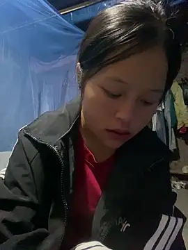 O o UwU o O online show from November 1, 2:13 am