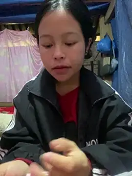 O o UwU o O online show from February 6, 3:22 am